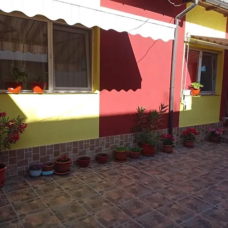 Casa Cristina Bianca *